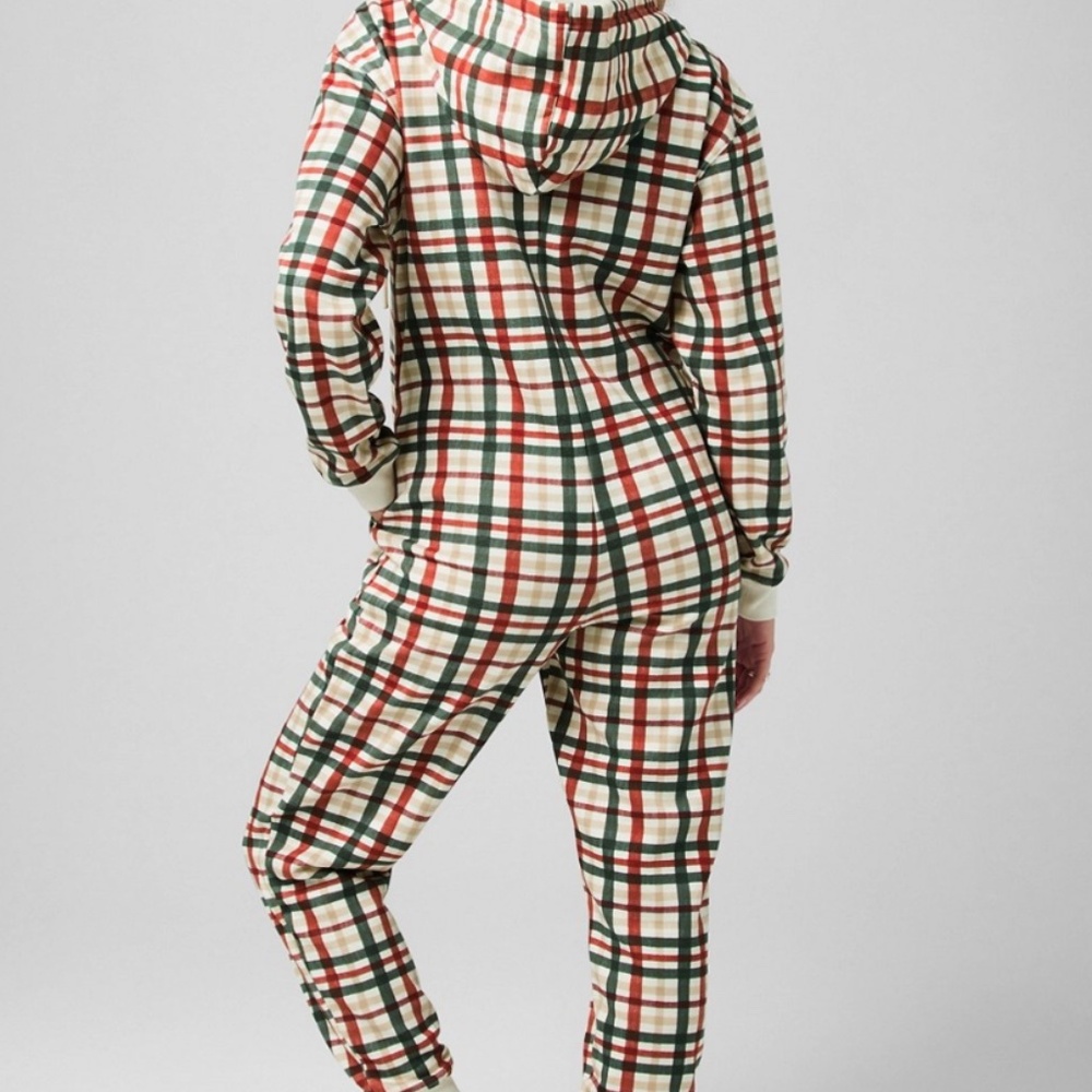 NWT Fabletics Women's Holiday Onesie Sz M Tall - Picture 2 of 4